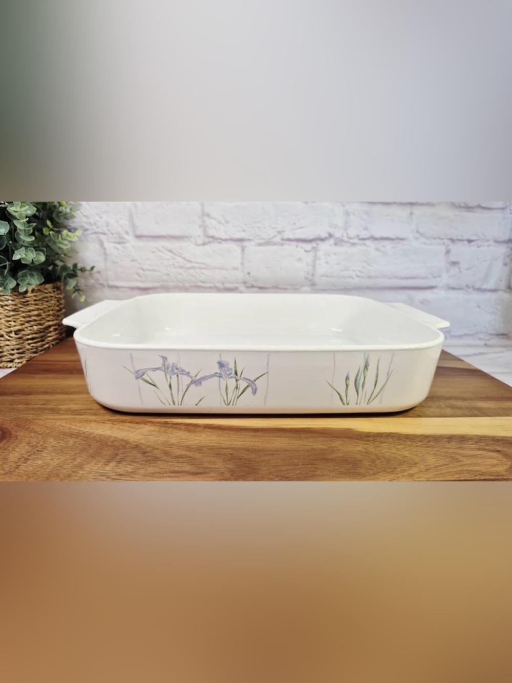 Corningware vintage shadow iris lasagna Baking roast Dish with Handles rare